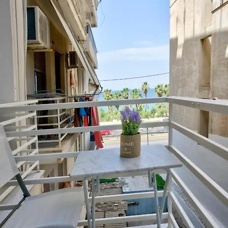 The Cosy Luxurious Seaside Apartman